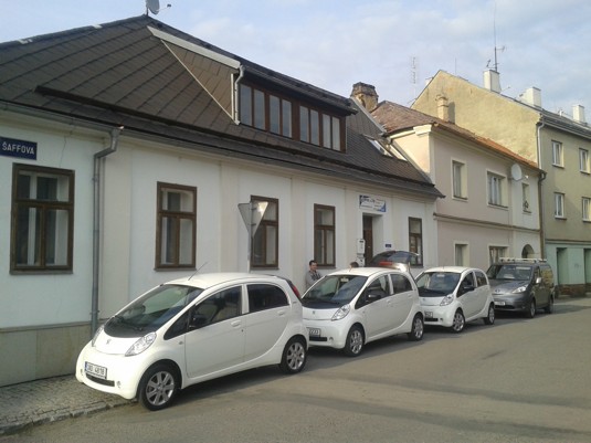 4 elektromobily v Poličce